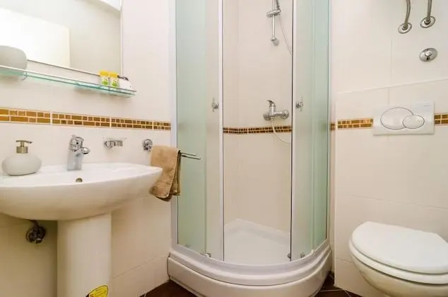 Apart Daire (Two Bedroom Apartment with Balcony an)