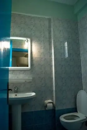 Standard Üç Kişilik Oda, Havuz Manzaralı