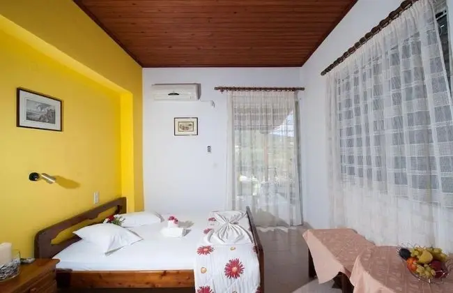Stüdyo (3 Adults)