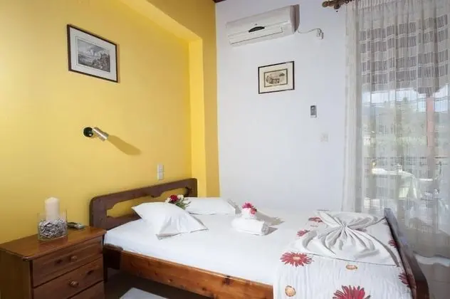 Stüdyo (3 Adults)