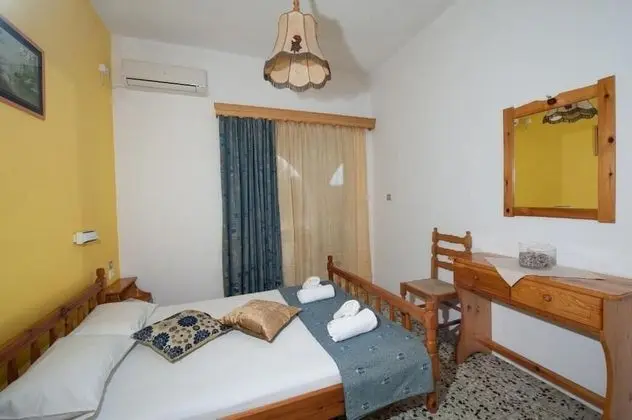 Stüdyo (3 Adults)