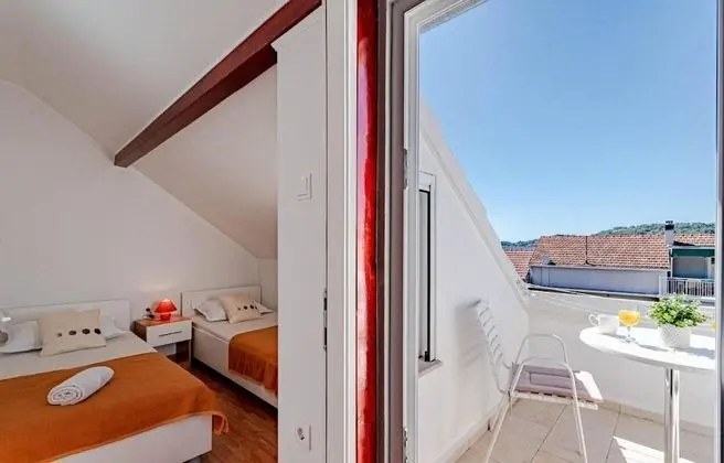 Apart Daire (Niks - terrace & sea view - A1(4))