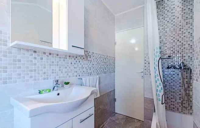 Apart Daire (Niks - terrace & sea view - A1(4))