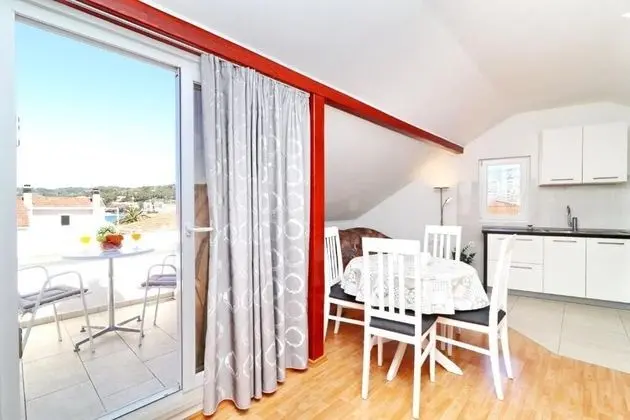 Apart Daire (Niks - terrace & sea view - A1(4))