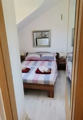 Ev (Niksi - with pool - H(8+4))