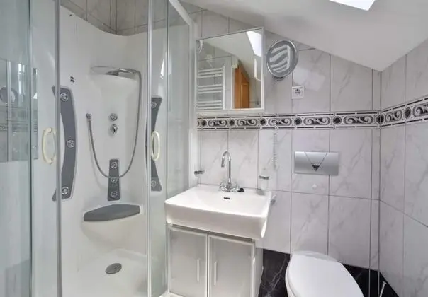 Ev (Niksi - with pool - H(8+4))