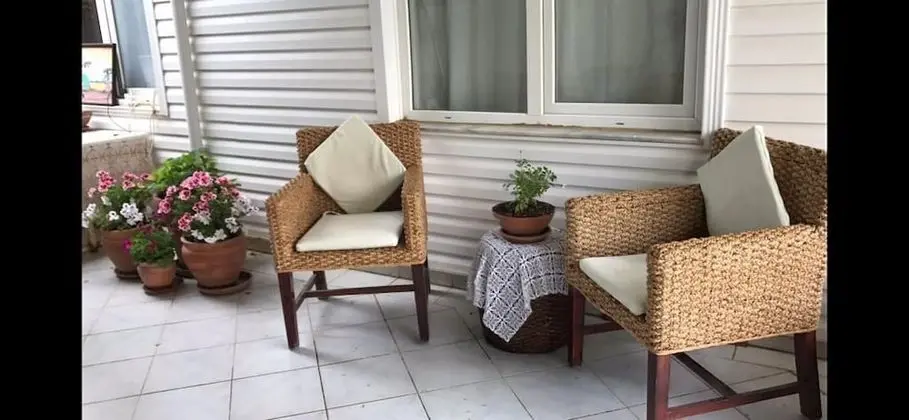 Süit, Balkon