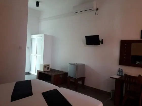 Deluxe Tek Büyük Yataklı Oda, 1 Çift Kişilik Yatak, Engellilere Uygun, Havuz Manzaralı