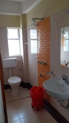 Luxury Tek Büyük Yataklı Oda