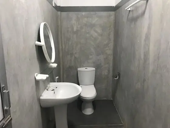 Üç Kişilik Oda