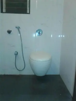 Deluxe Poolview