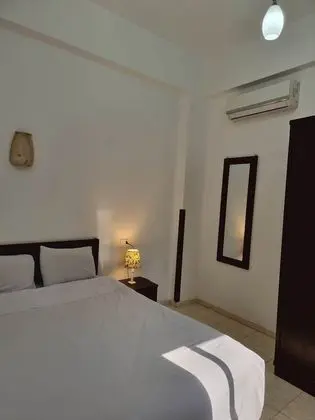 Deluxe Stüdyo Süit, 1 Büyük (Queen) Boy Yatak, Havuz Manzaralı