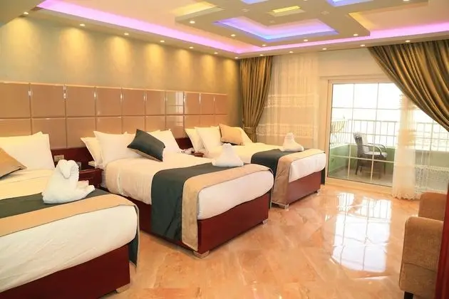 Royal Süit, Nehir Manzaralı