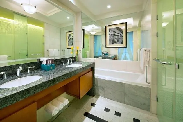 Deluxe Oda, 2 Çift Kişilik Yatak, Sigara İçilebilir, Şehir Manzaralı (Terrace)