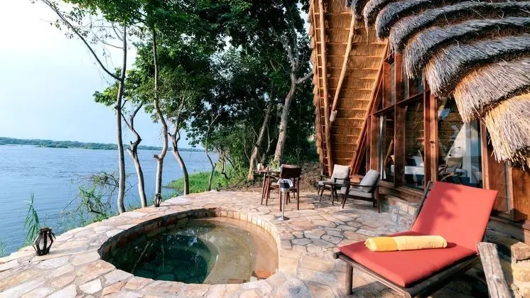 Deluxe Kır Evi, Nehir Manzaralı