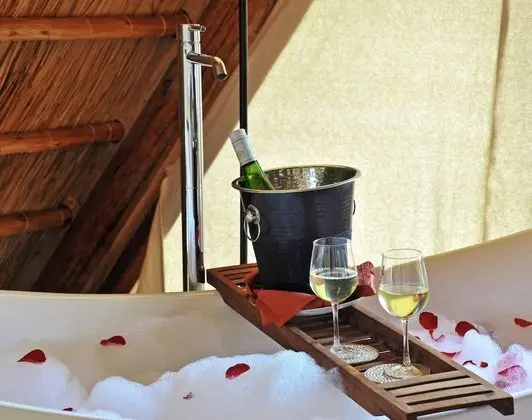 Deluxe Kır Evi, Nehir Manzaralı