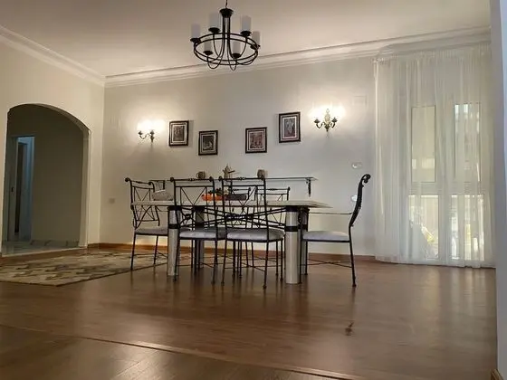Apart Daire, 2 Büyük (Queen) Boy Yatak