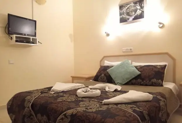 Suite, Havuz Manzaralı
