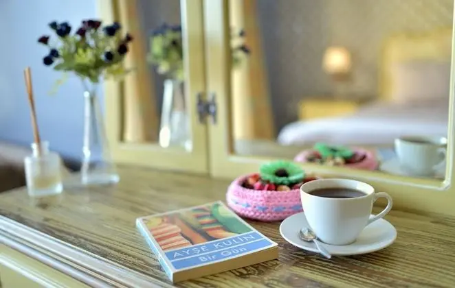 Deluxe Tek Büyük Yataklı Oda, Deniz Manzaralı