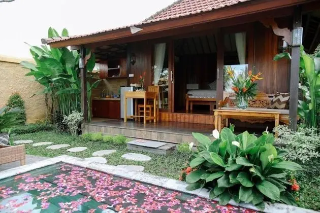 Deluxe Villa