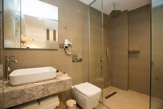 Deluxe Oda, Şehir Manzaralı, Fransız Balkonlu