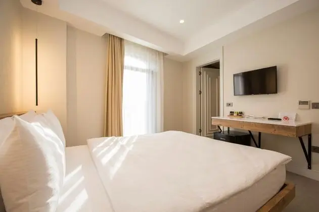 Standart Oda, Şehir Manzaralı, Fransız Balkonlu