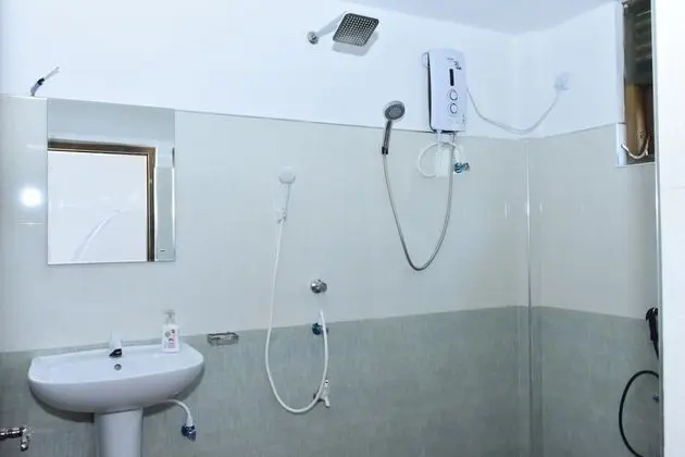 Basic Tek Büyük Yataklı Oda