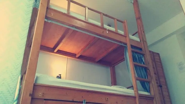 Private Room 4 Beds