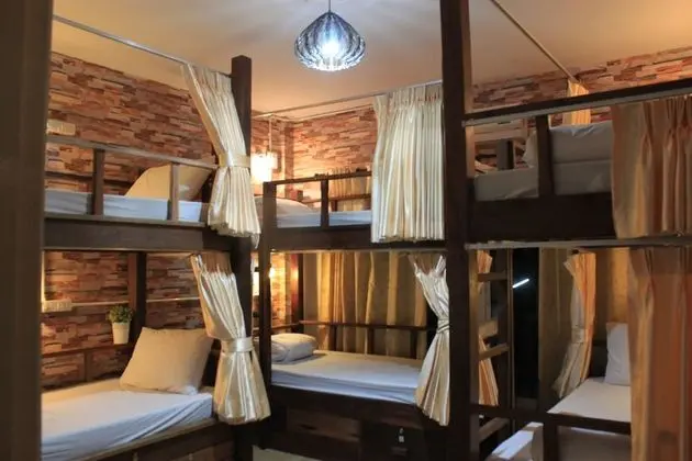 Private Room 6 Beds