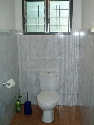 Ev, 4 Yatak Odası, Sıcak Su Havuzu