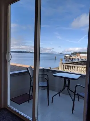 Deluxe Tek Büyük Yataklı Oda, 1 Büyük (Queen) Boy Yatak, Balkon, Deniz Manzaralı