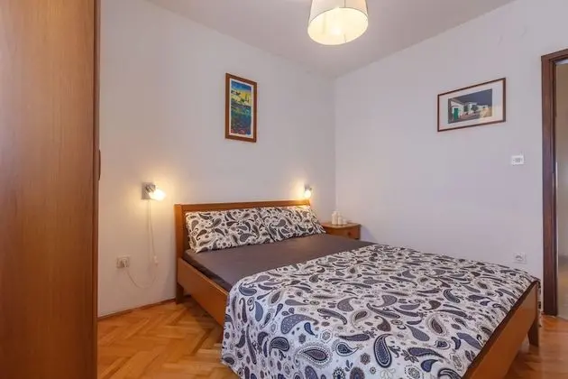 Apart Daire, 1 Çift Kişilik Yatak ve Çekyat