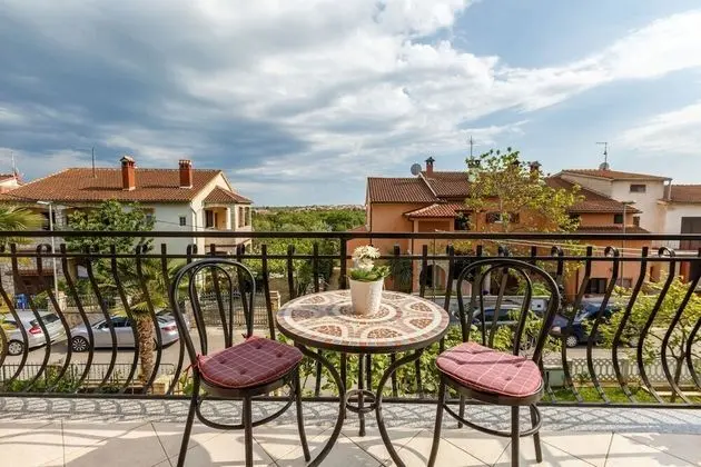 Apart Daire, 1 Çift Kişilik Yatak ve Çekyat