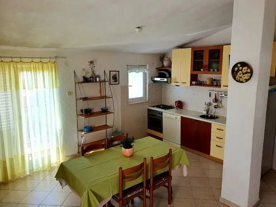 Apart Daire (Nina - free private parking - A2(2+2))