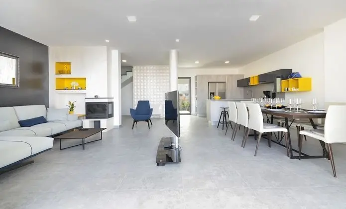 Villa, 3 Yatak Odası, Şömine