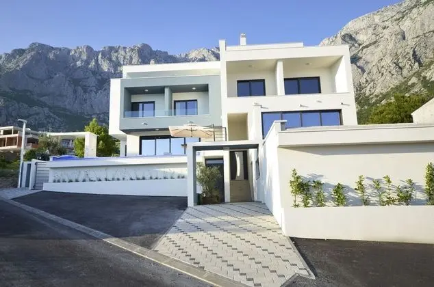 Villa, 3 Yatak Odası, Şömine