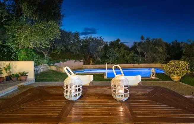 Villa, Kişiye Özel Havuzlu