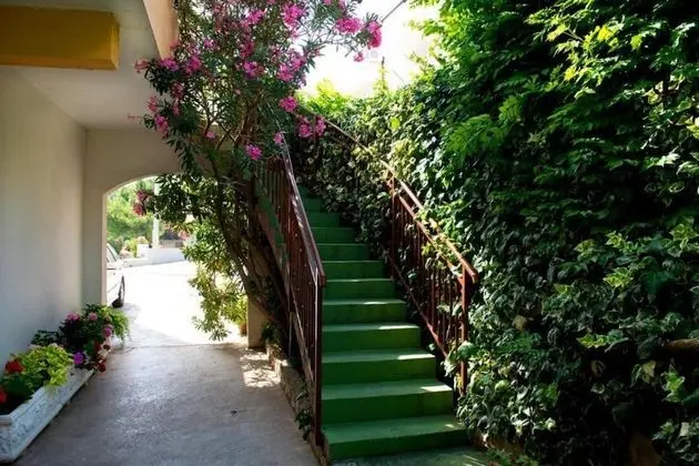 Apart Daire (Nina - sea view family apartments - A)