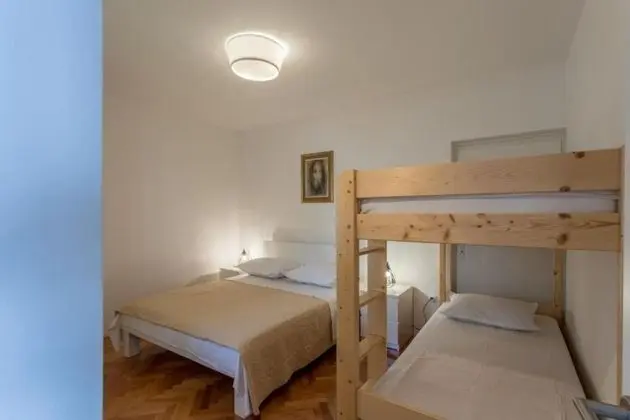 Apart Daire (Nina - sea view family apartments - A)