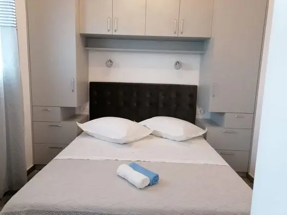 Apart Daire (Nina - sea view family apartments - A)