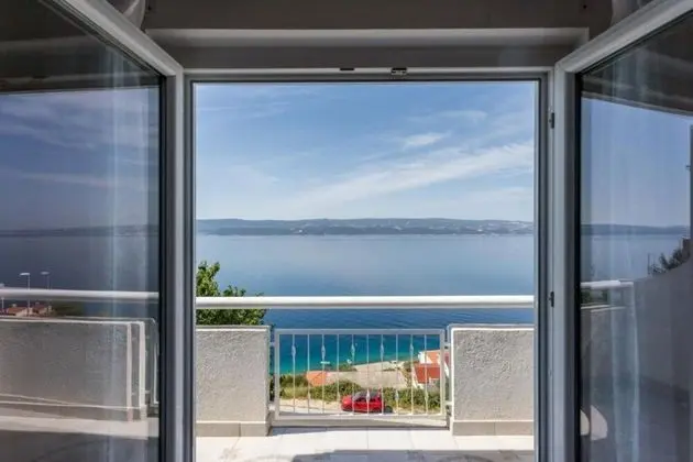 Apart Daire (Nina - sea view family apartments - A)