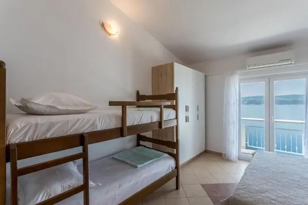 Apart Daire (Nina - sea view family apartments - A)