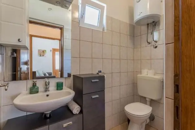 Apart Daire (Nina - sea view family apartments - A)
