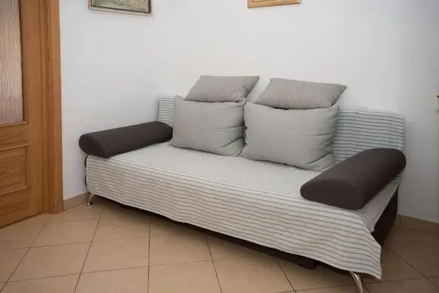 Apart Daire (Nina - sea view family apartments - A)