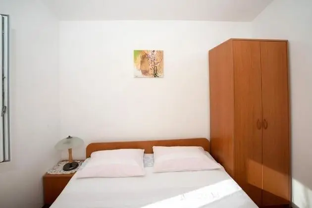 Apart Daire (Nina - sea view family apartments - A)