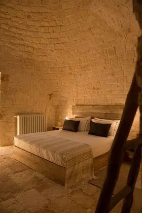 Junior Tek Büyük Yataklı Oda