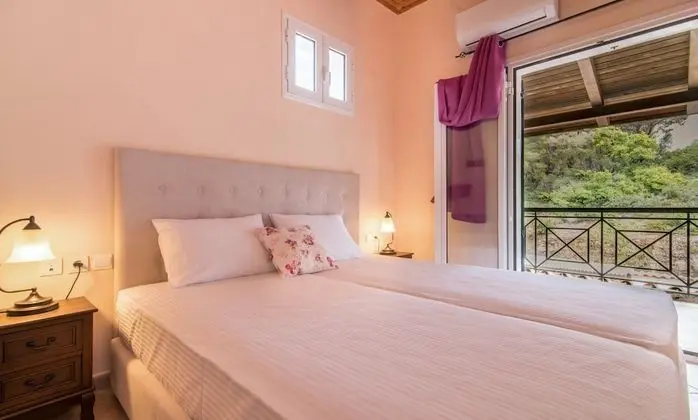 Villa, 6 Yatak Odası, Kişiye Özel Havuzlu