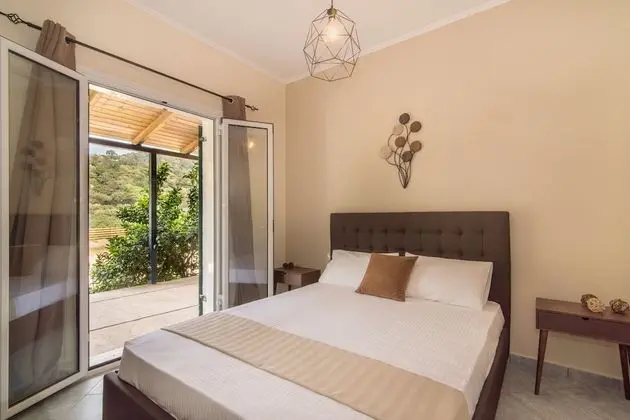 Villa, 6 Yatak Odası, Kişiye Özel Havuzlu