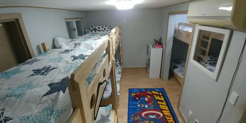 Ortak Ranzalı Oda, Sadece erkekler için (6 person)