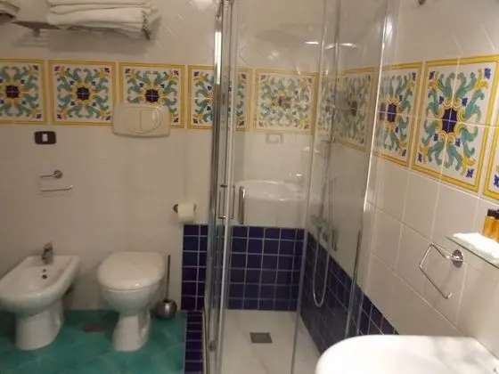 Exclusive Tek Büyük veya İki Ayrı Yataklı Oda